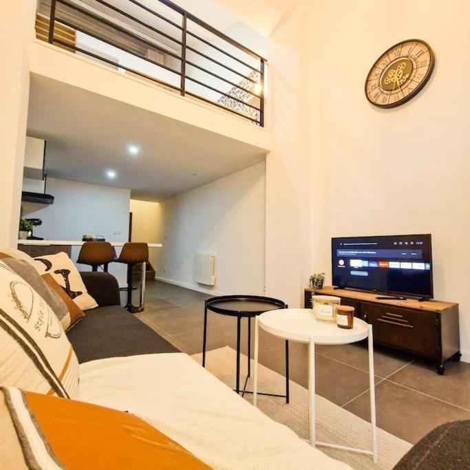 شقة L'Atelier C Magnifique Loft Avec Terrasse Privee سانت إتيان المظهر الخارجي الصورة